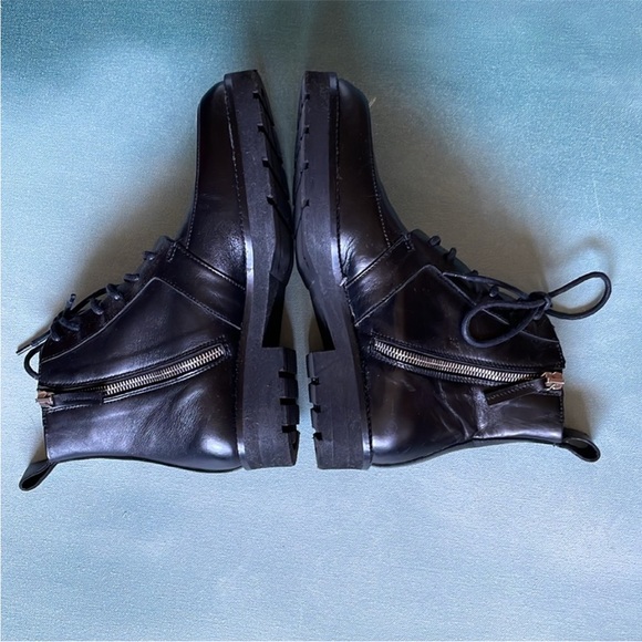 Everlane Leather Lace Up Boots - Picture 4 of 11